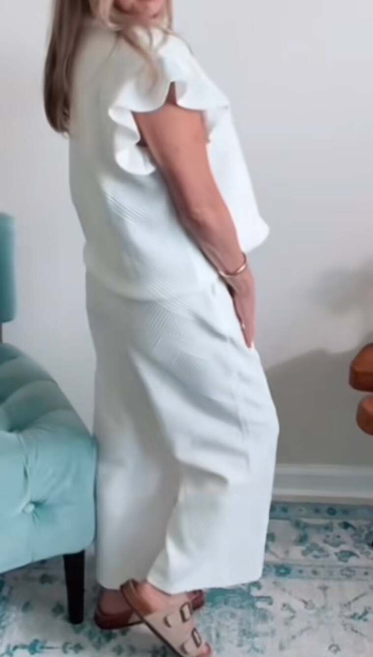 Half Zip Ruffle Pant Set - Picture 4 of 4